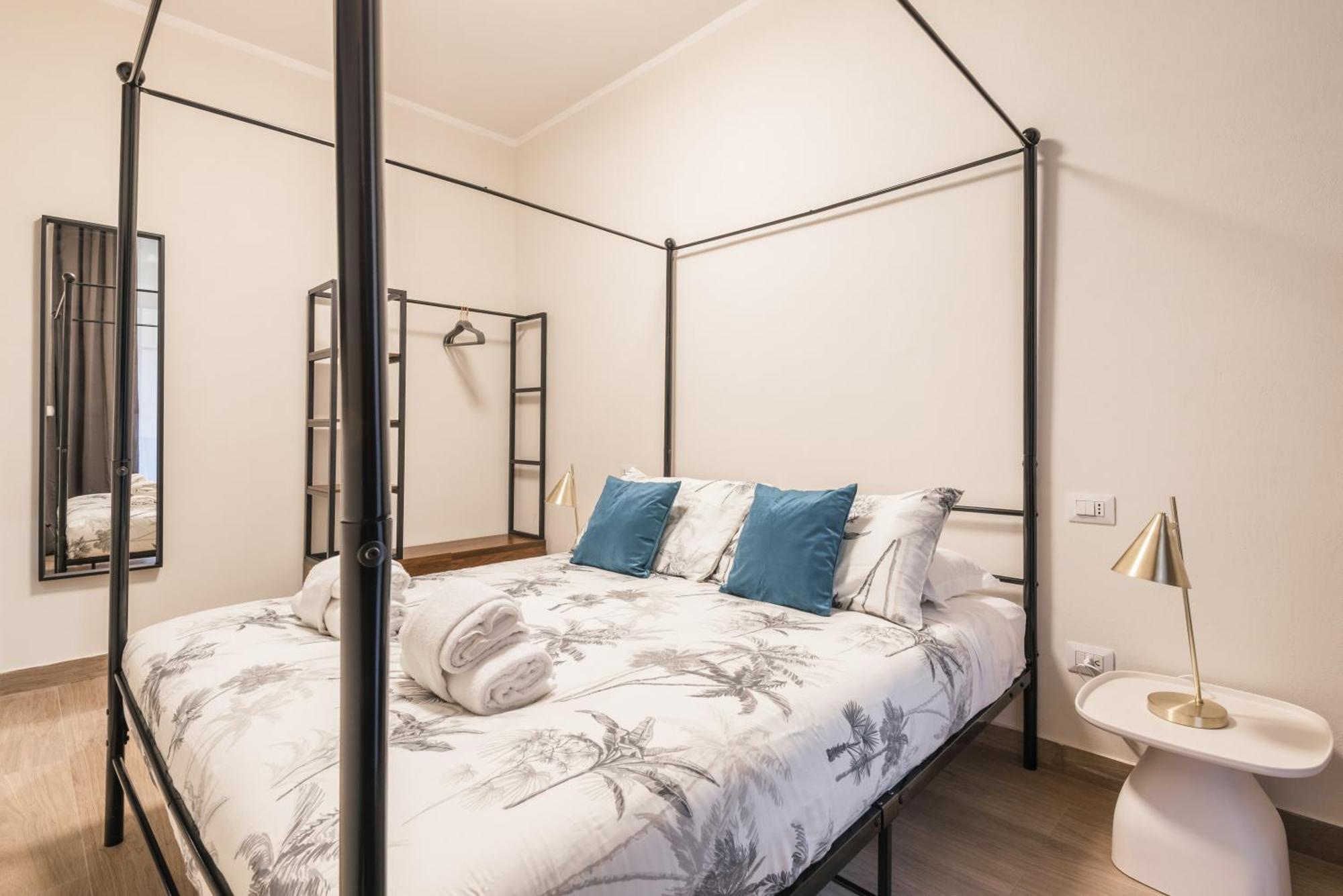 C3 Top Class Apartment, 2 Camere Da Letto, 2 Bagni, Giardino Distante 15 Minuti A Piedi Da Fontana Di Trevi Rome Exterior photo