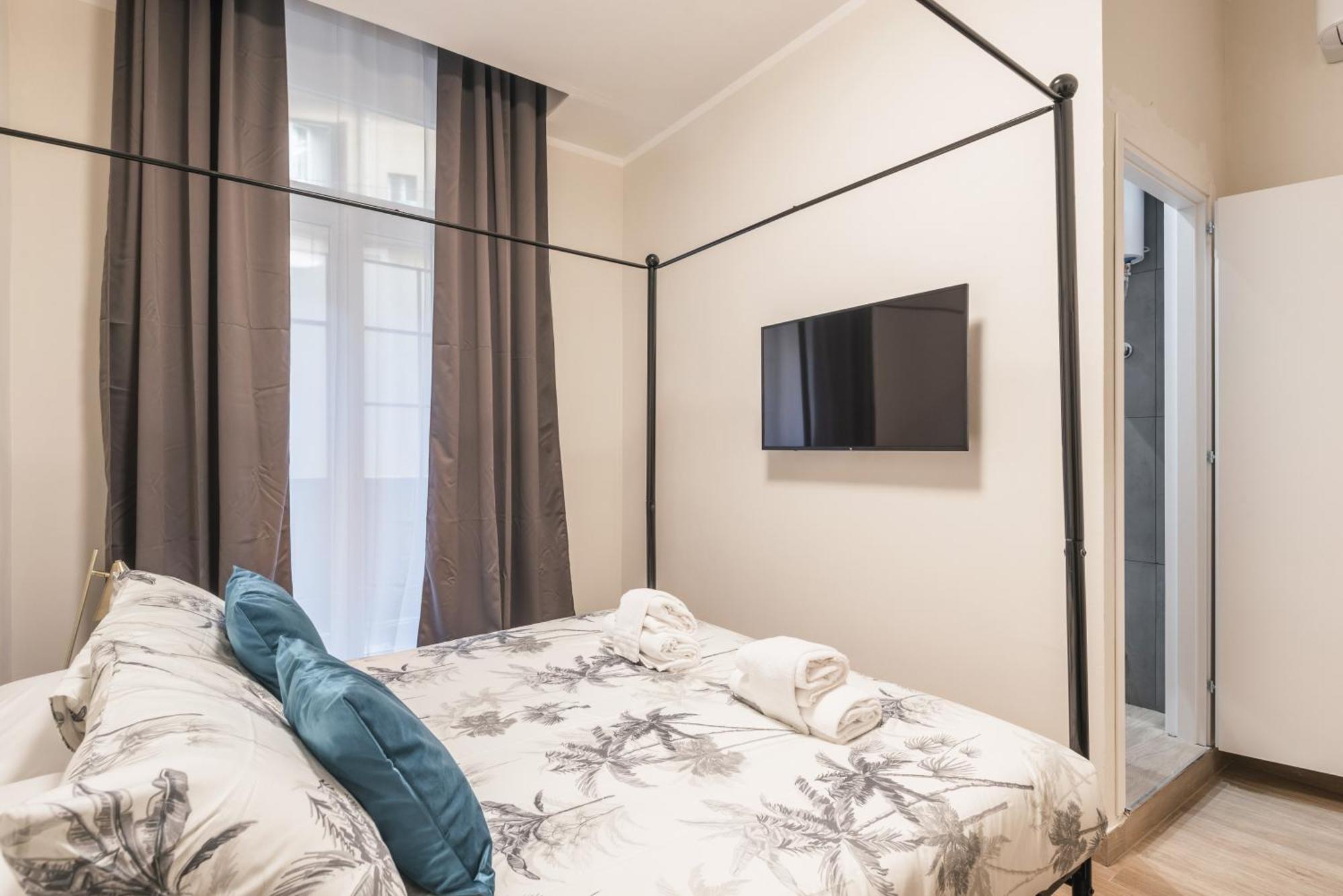 C3 Top Class Apartment, 2 Camere Da Letto, 2 Bagni, Giardino Distante 15 Minuti A Piedi Da Fontana Di Trevi Rome Exterior photo